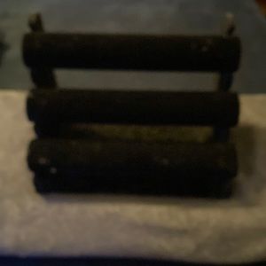 Velvet jewelry holder